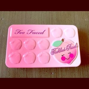 Tickled Peach Palette